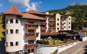 Almhof Hotel Call